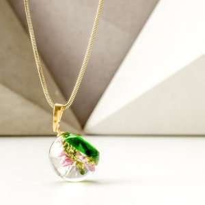 Biżuteria damska naszyjniki w wrzosem zielone Biżuteria damska naszyjniki w wrzosem zielone