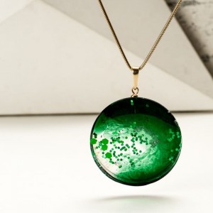 Zielony naszyjnik artystyczny