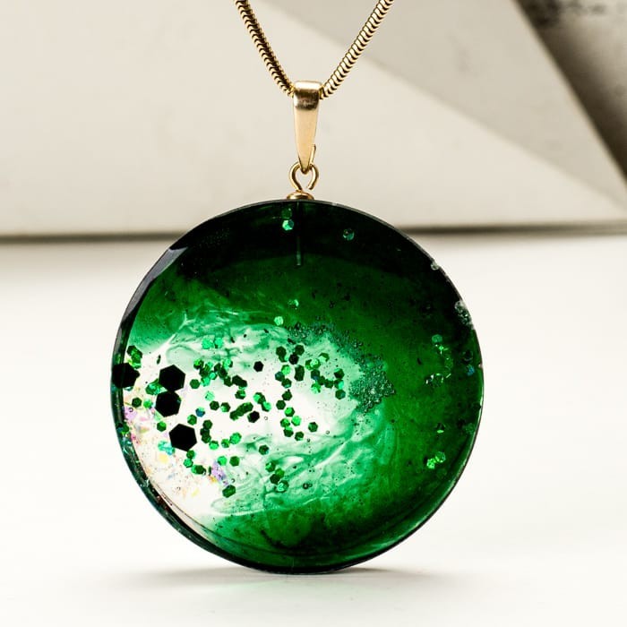 Zielony naszyjnik artystyczny