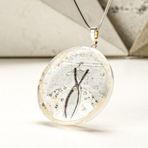 Oryginalna biżuteria artystyczna.