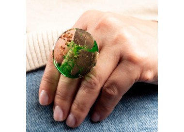 Biżuteria do jeansów, zielony pierścionek.