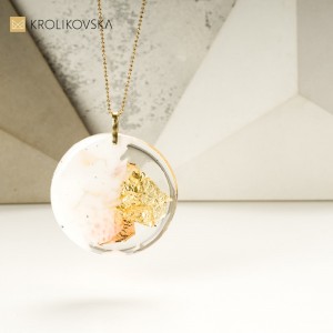 Złoto biały naszyjnik artystyczny polskiej projektantki.