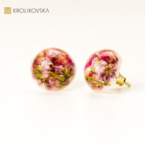 Kolczyki wkrętki pozłacane wrzosowe.