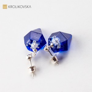 Kolczyki chabrowe wiszące.