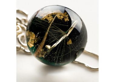 Modne czarne wisiorki,  Polska biżuteria handmade.