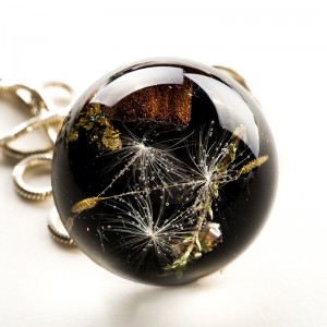 Czarny naszyjnik dla dziewczyny, Polska biżuteria.