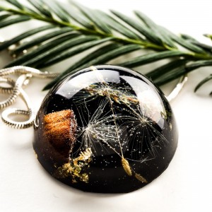 Czarny naszyjnik dla dziewczyny, Polska biżuteria.