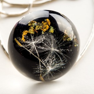 Naszyjnik czarny na szyję- Polska biżuteria handmade.