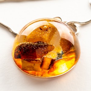 Polska biżuteria z bursztynem handmade.