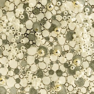 Unikalne i niepowtarzalny naszyjnik z grafiką.