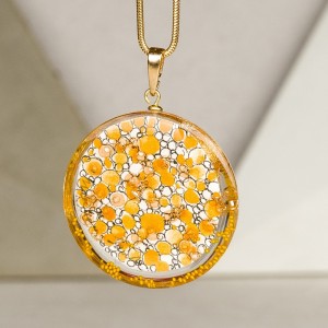 Nowoczesna biżuteria artystyczna, malarstwo " Bliskość".