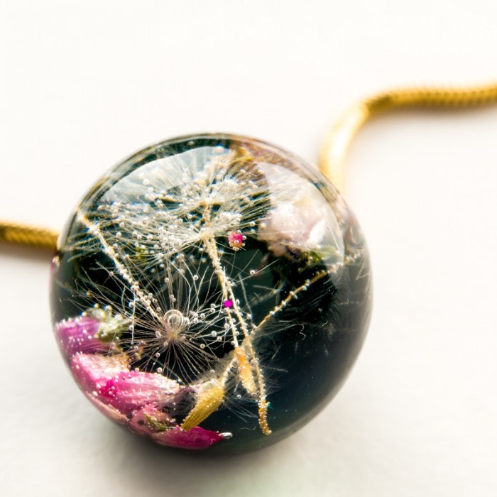 Naszyjnik srebrny  złocony, zielona zawieszka, Polska biżuteria.