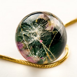 Naszyjnik srebrny  złocony, zielona zawieszka, Polska biżuteria.