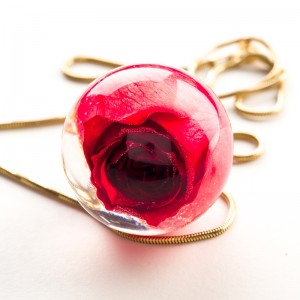 Czerwona różą w biżuterii- Polska biżuteria handmade.2