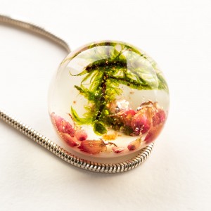 Biżuteria modowa z kwiatami, Polska biżuteria.