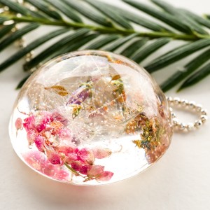 Biżuteria z żywicy, polska biżuteria handmade.