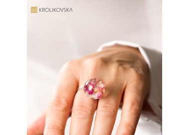 Biżuteria personalizowana pierścionek od jubilera.