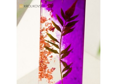 Fioletowy prostokątny naszyjnik artystyczny z prawdziwą paprotką 1