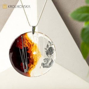 Naszyjnik artystyczny światło i perspektywa z kolekcji ręcznie robionej biżuterii artystycznej 1