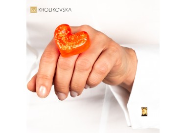 Pierścionek serce pomarańczowe, złocony i regulowany.2