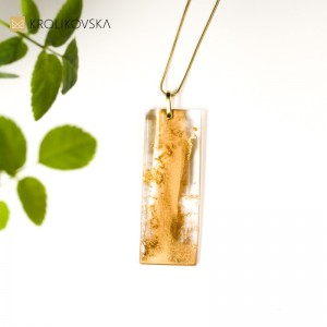 Praktyczny prezent na rocznicę ślubu, naszyjnik artystyczny.