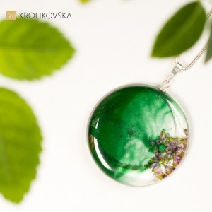 Biżuteria artystyczna zielona z grafiką, sklep internetowy.