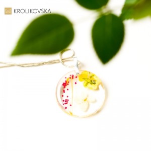 Biżuteria na sylwestra- elegancki naszyjnik.