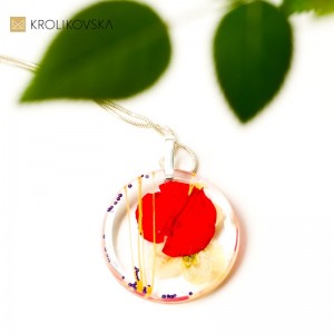 Geometryczna biżuteria- elegancki naszyjnik.