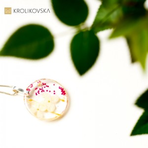 Prezent dla koleżanki, elegancki naszyjnik.