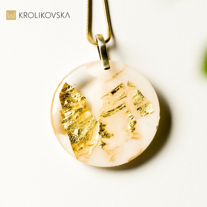 Biżuteria artystyczna złocona ręcznie robiona.
