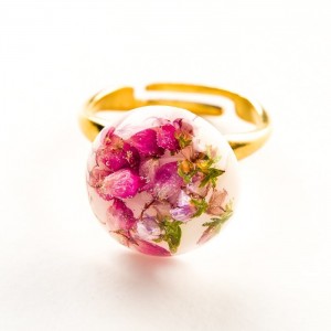 Pierścionek srebrny ślubny różowy z prawdziwymi drobniutkimi kwiatuszkami wrzosu  3