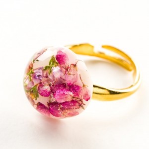 Pierścionek srebrny ślubny różowy z prawdziwymi drobniutkimi kwiatuszkami wrzosu  33