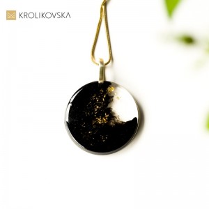 Długi naszyjnik pozłacany, elegancki naszyjnik.