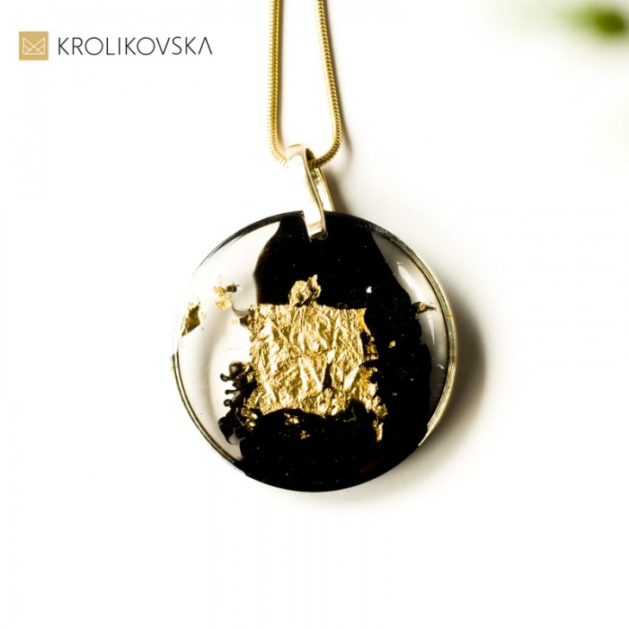 Biżuteria dla mamy, elegancki naszyjnik.