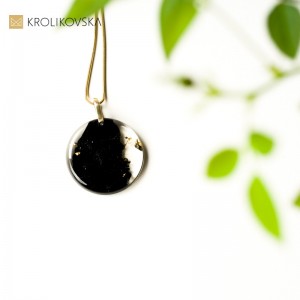 Biżuteria dla mamy, elegancki naszyjnik.