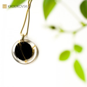 Pozłacany naszyjnik damski ponadczasowy.