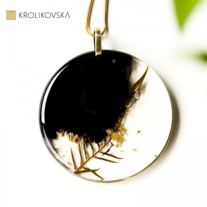 Prezent dla mamy naszyjnik.