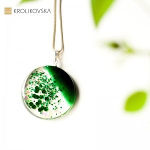 Wisiorki damskie zielone wyjątkowa autorska biżuteria.