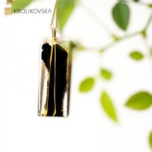 Biżuteria artystyczna wisiory, elegancki naszyjnik.