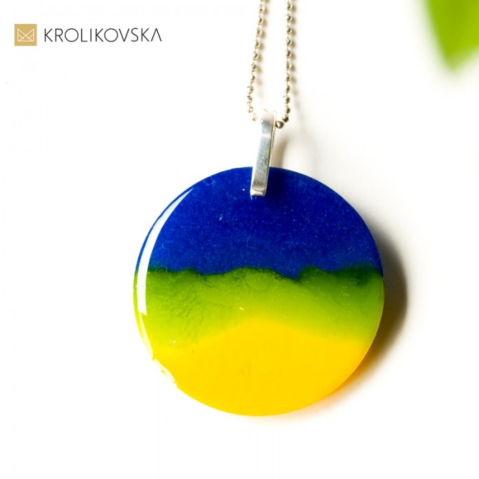 Prezenty na święta biżuteria.