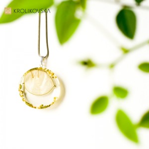 Naszyjnik kwiat, oryginalny prezent dla niej.