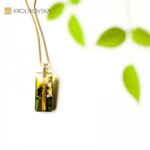 Modna biżuteria naszyjnik geometryczny.