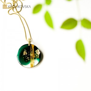 Wisior damski oryginalny prezent dla niej. Wisior damski oryginalny prezent dla niej.