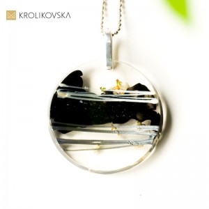 Naszyjnik prezent dla koleżanki pod choinkę.