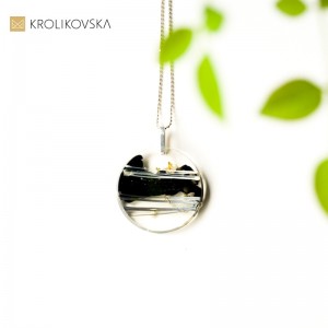 Naszyjnik prezent dla koleżanki pod choinkę.