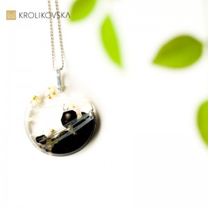 Naszyjnik wzruszający prezent dla przyjaciółki.