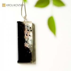 Marka biżuterii Krolikovska- naszyjnik malowany.