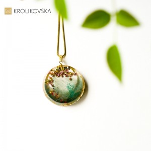 Długi naszyjnik do swetra- naszyjnik pozłacany.