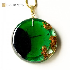 Naszyjnik grafika dla przyjaciółki na urodziny.