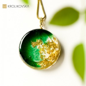 Biżuteria dla niej- naszyjnik pozłacany.